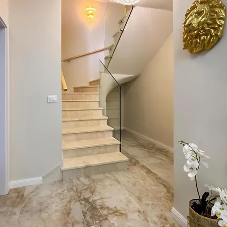 Apartmán In With House Sea View Rovinj